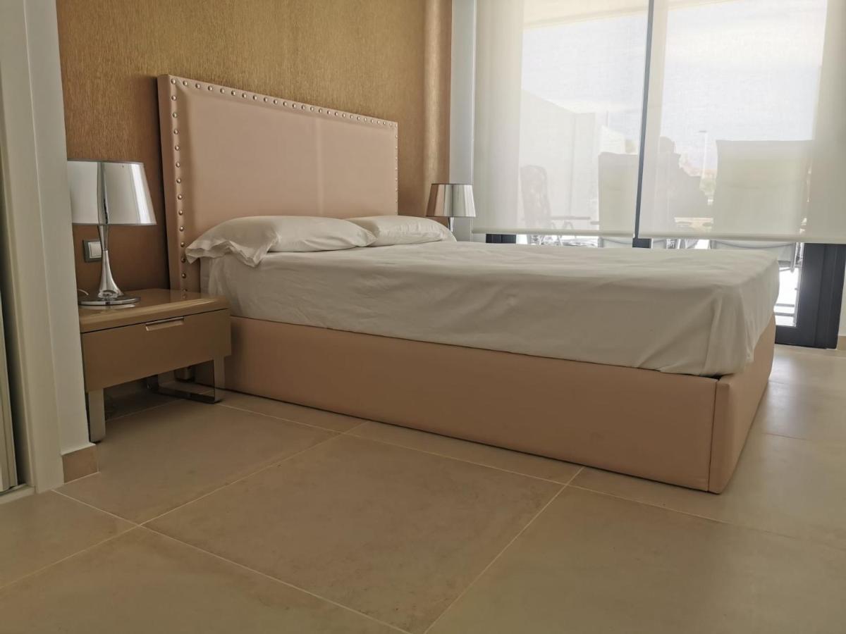 Apartment Infinity View, ארנאלס דל סול מראה חיצוני תמונה